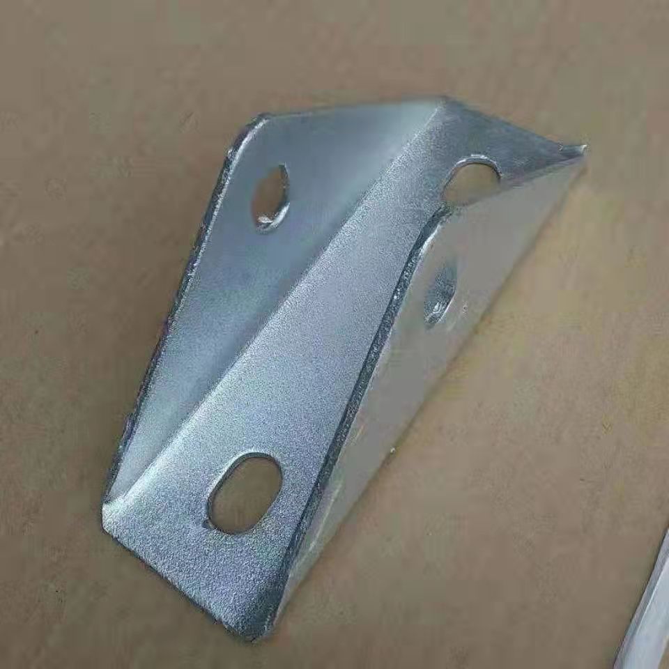 三角	